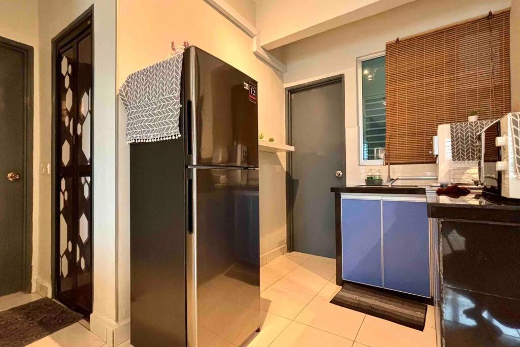 Moderm Spacious 6Pax S Pice Penang Bayan Lepas Zewnętrze zdjęcie