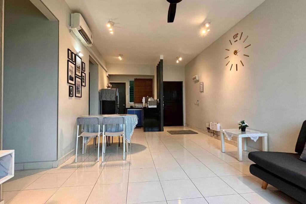 Moderm Spacious 6Pax S Pice Penang Bayan Lepas Zewnętrze zdjęcie